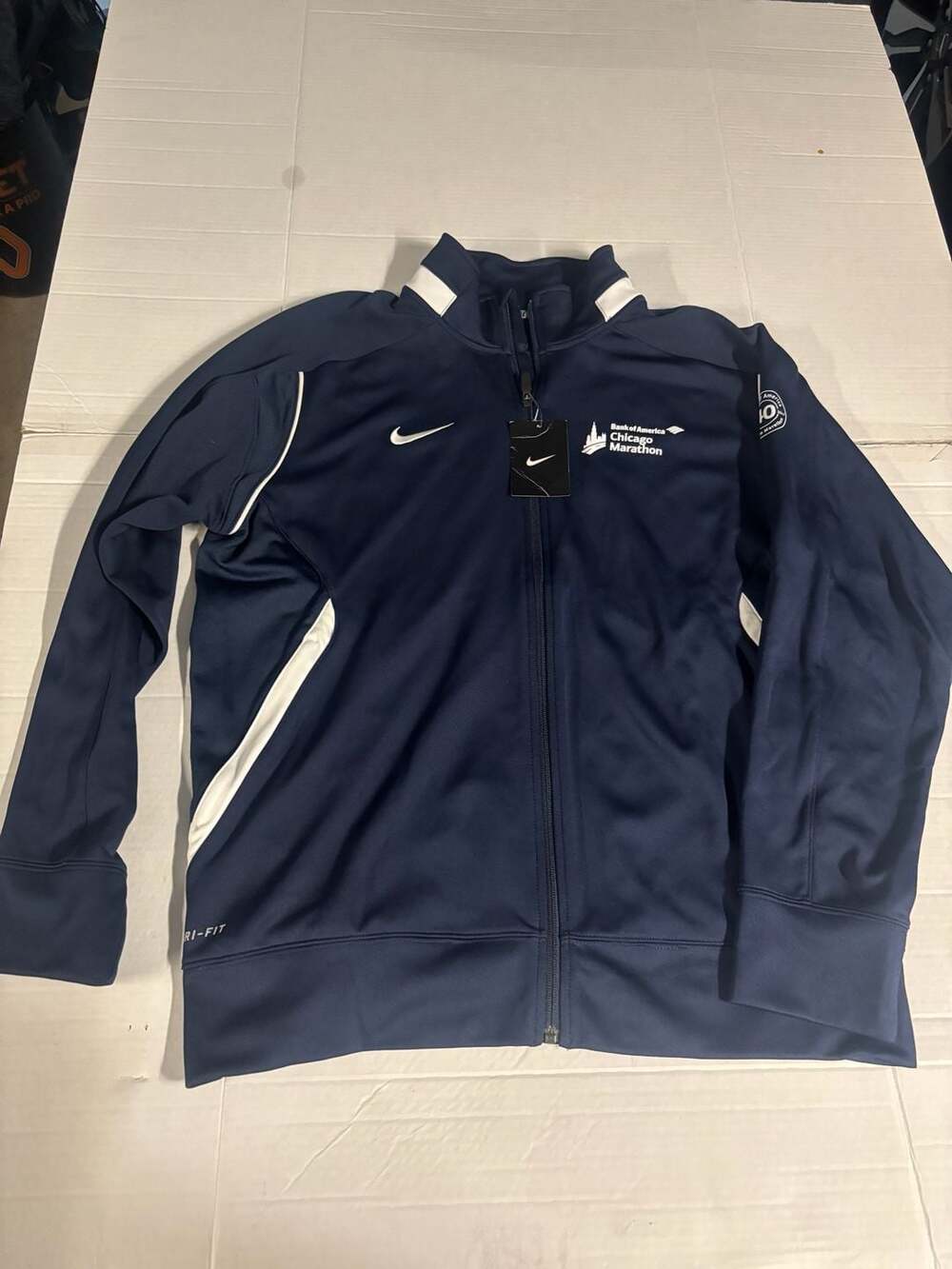 Nike Bank of America Chicago Marathon 40th Anniversary Jacket Men's Large